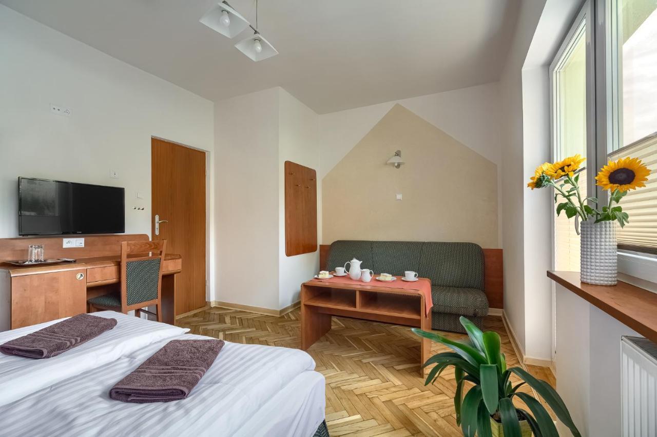 Sarenka Hotel กรินีซา ดรอยจ์ ภายนอก รูปภาพ