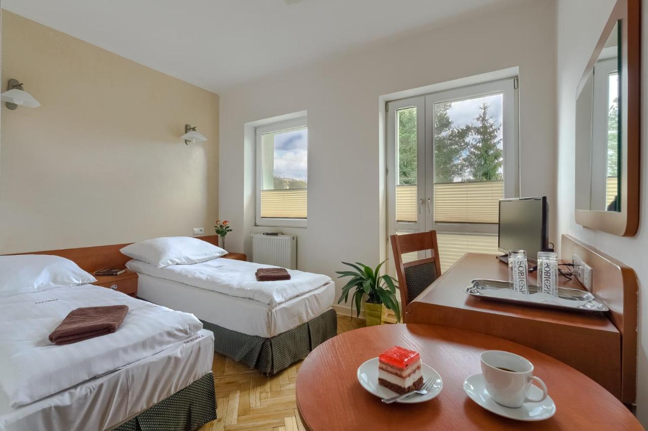 Sarenka Hotel กรินีซา ดรอยจ์ ภายนอก รูปภาพ